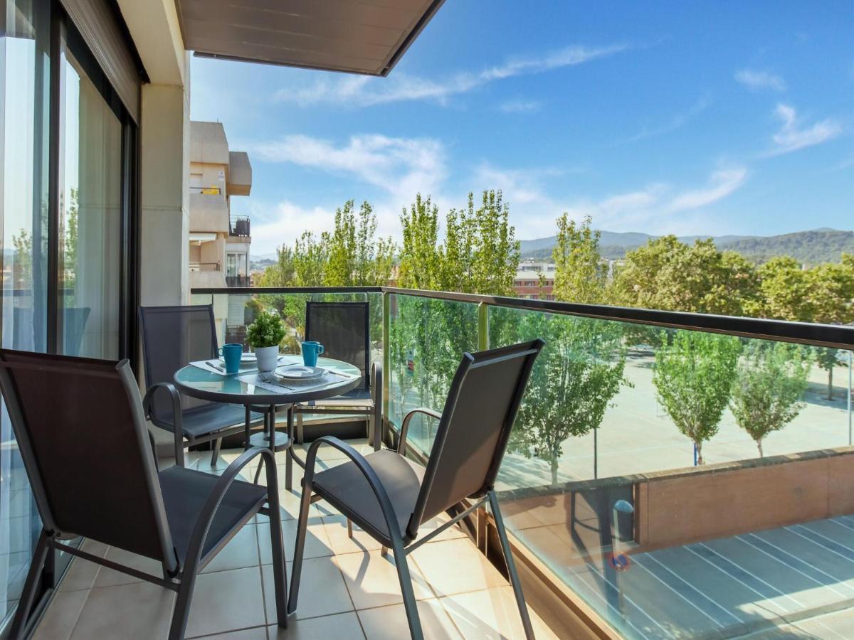 Belvilla By Oyo Modern Apartment In Паламос Экстерьер фото